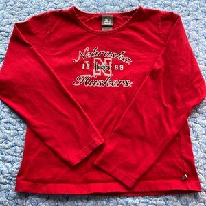 Girls Size M Nebraska Huskers T-Shirt LS, RED